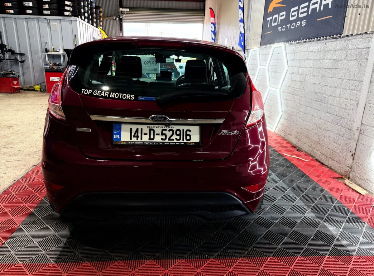 2014 Ford Fiesta – photo 6