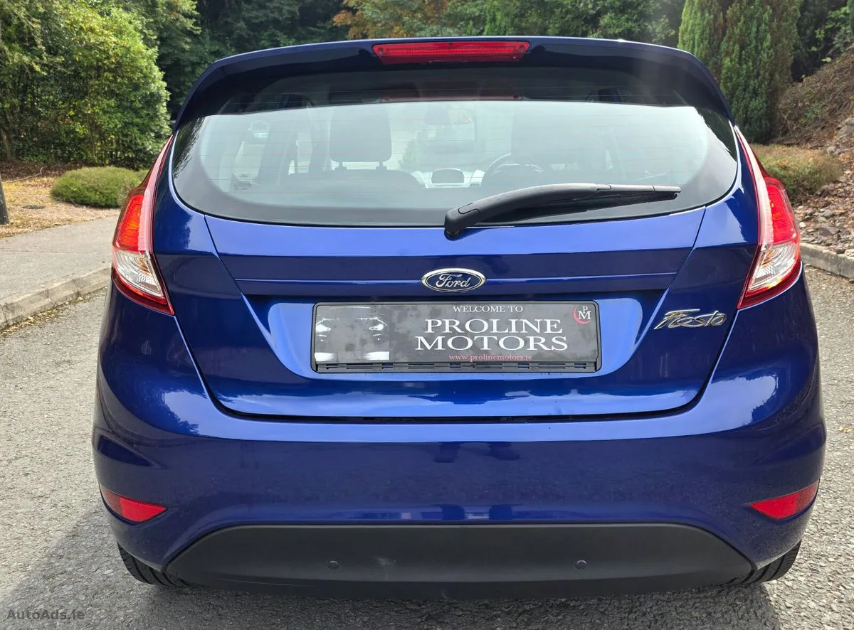 2015 Ford Fiesta – photo 9