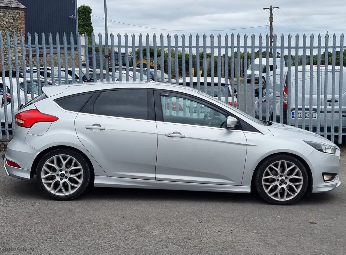 2015 Ford Focus – photo 5