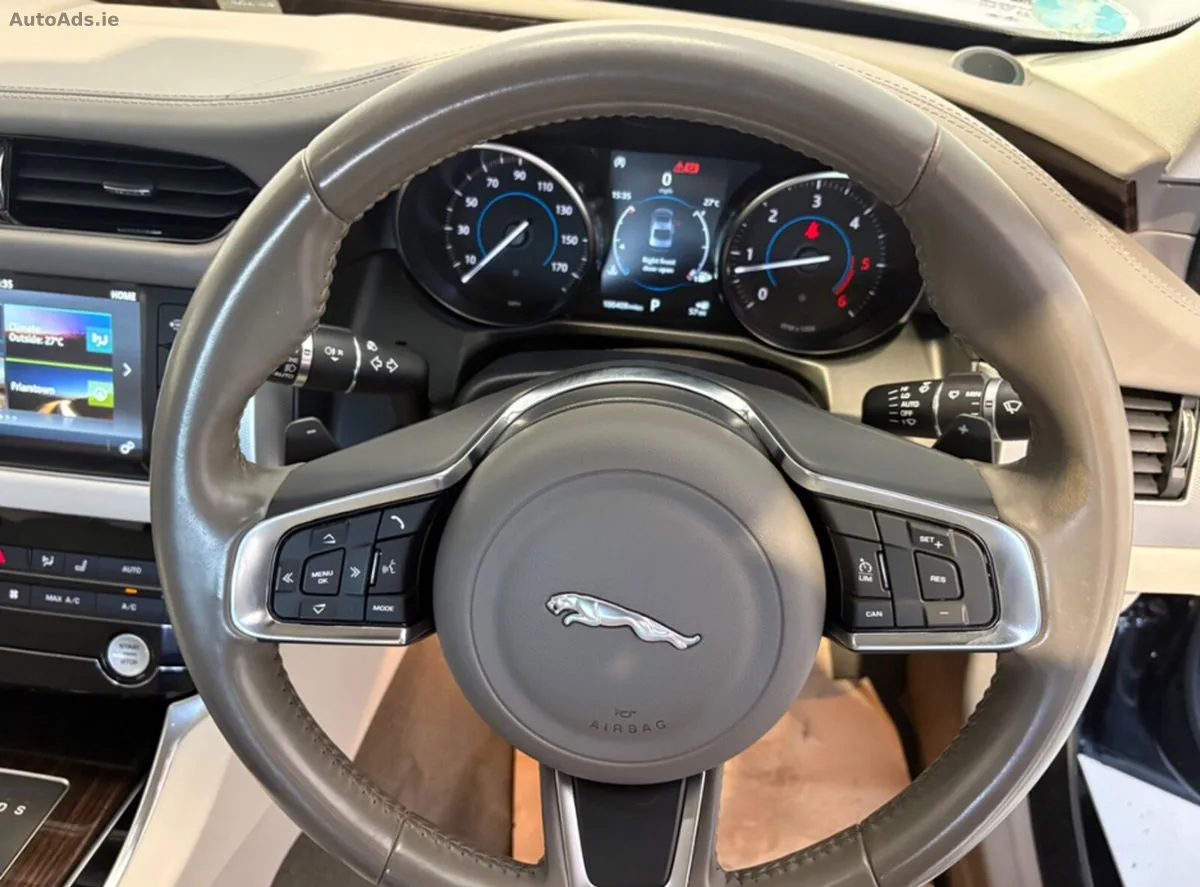2018 Jaguar XF – photo 10