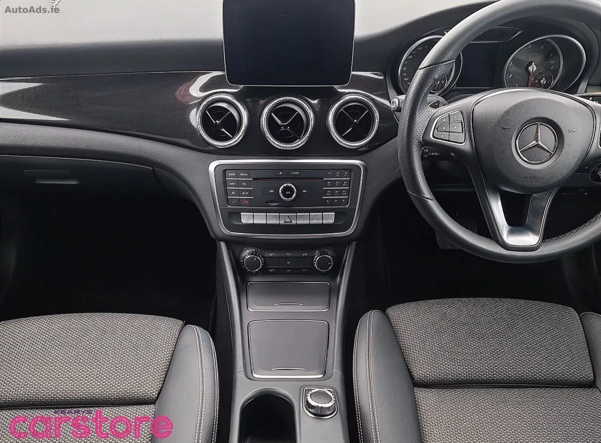 2017 Mercedes-Benz CLA – photo 11