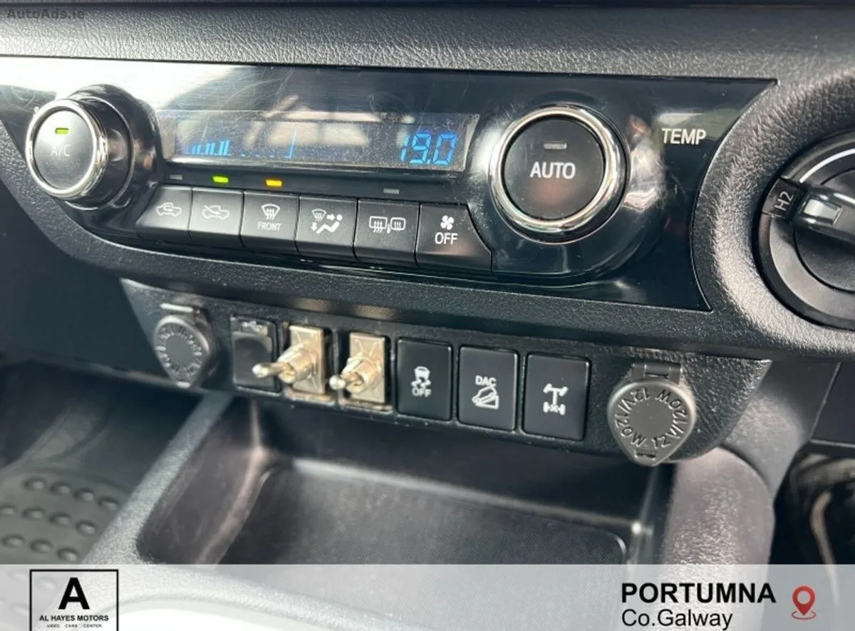 2020 Toyota Hilux – photo 8