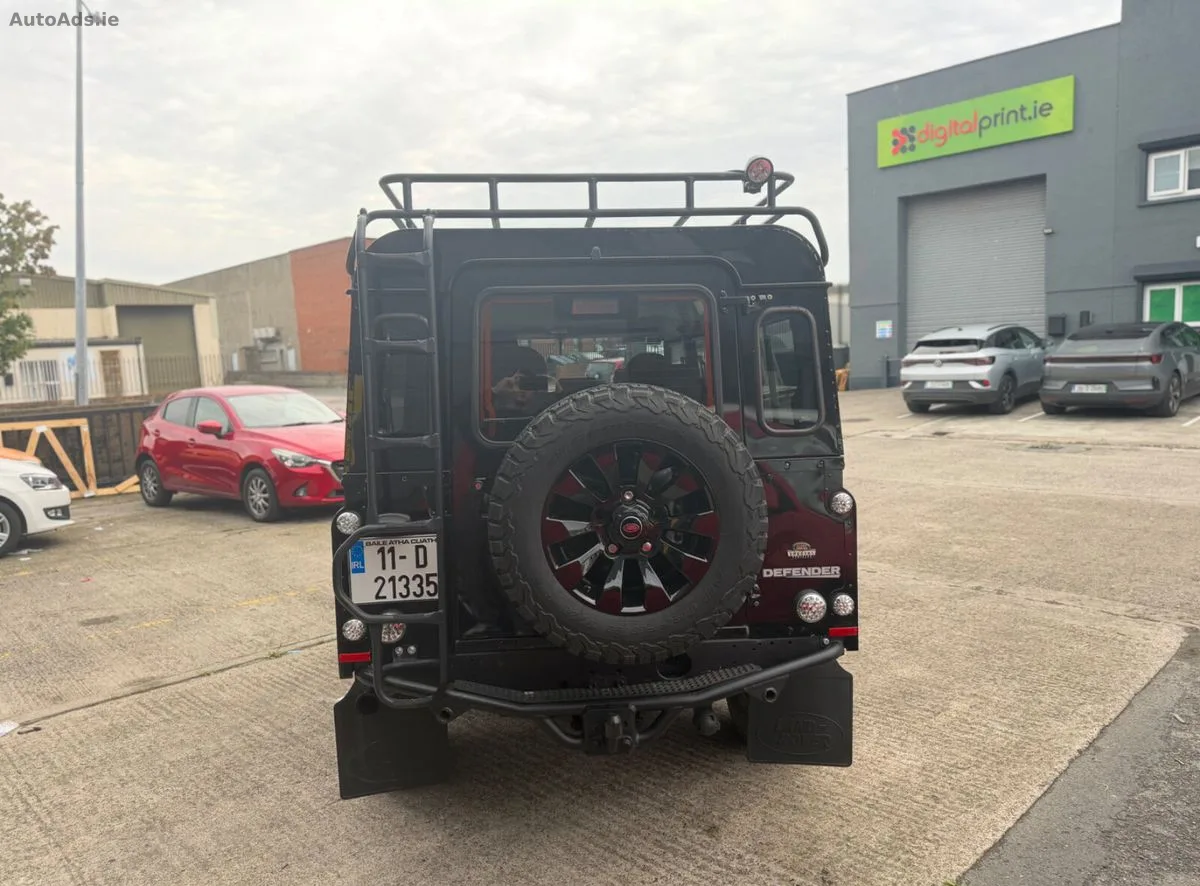 2011 Land Rover Defender – photo 8