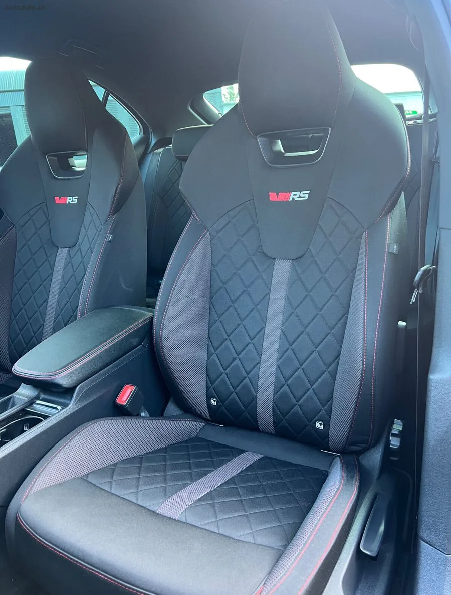 2022 Skoda Octavia – photo 18