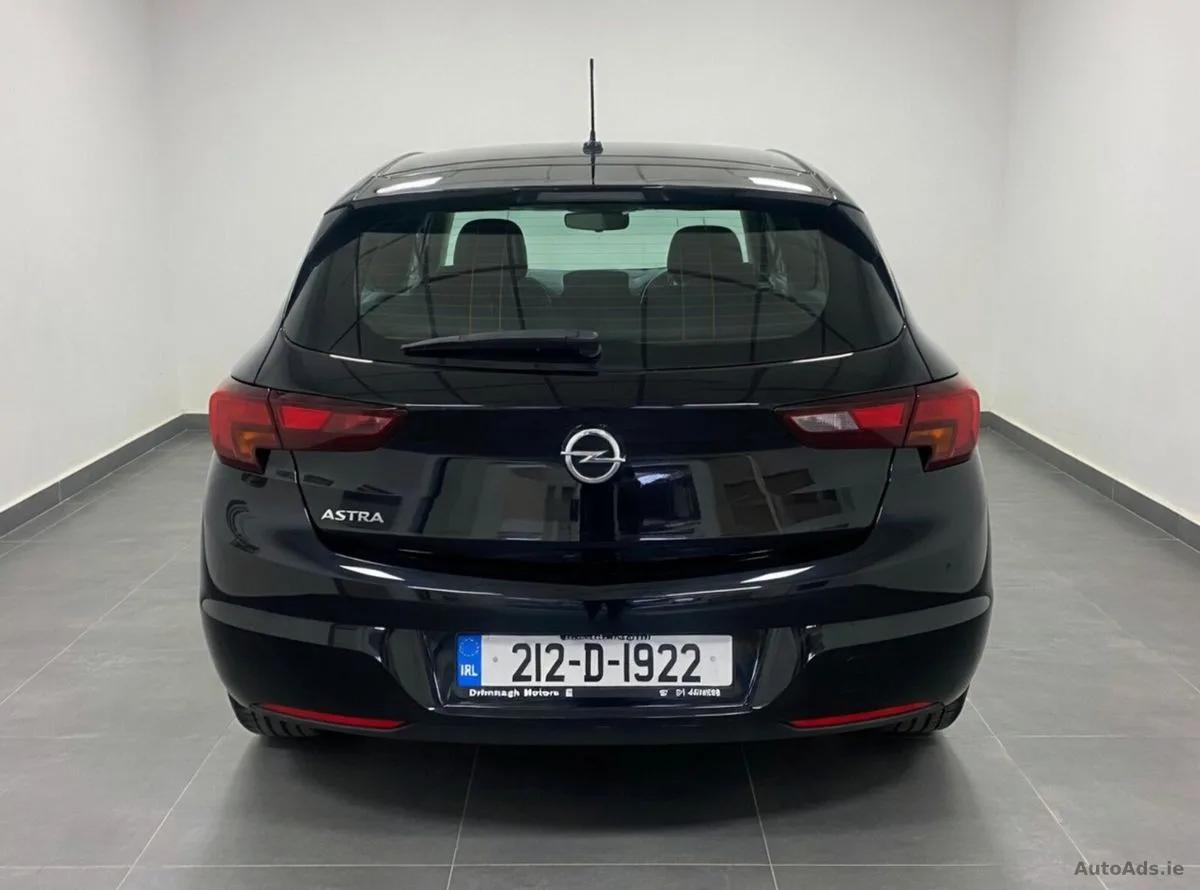 2021 Opel Astra – photo 4