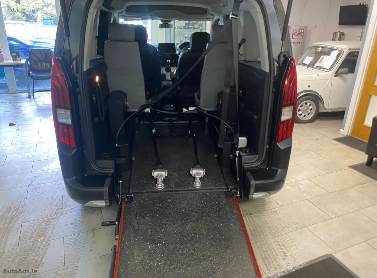 2019 Peugeot Rifter – photo 13