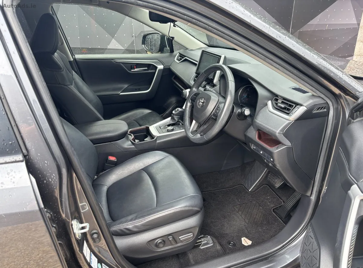 2019 Toyota RAV4 – photo 10