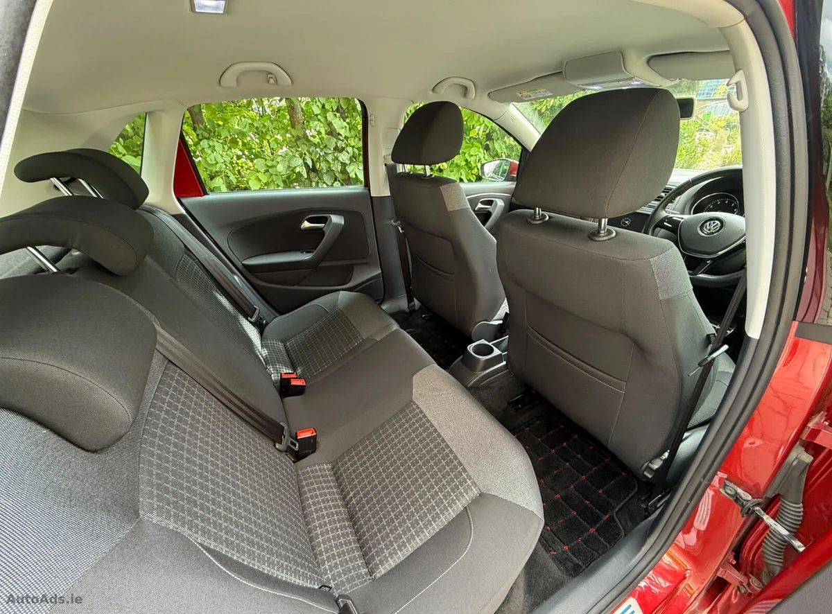 2015 Volkswagen Polo – photo 18