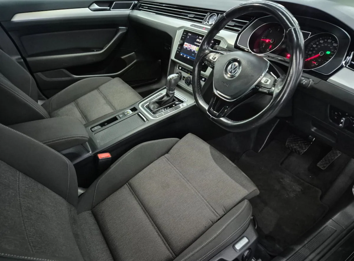 2019 Volkswagen Passat – photo 6
