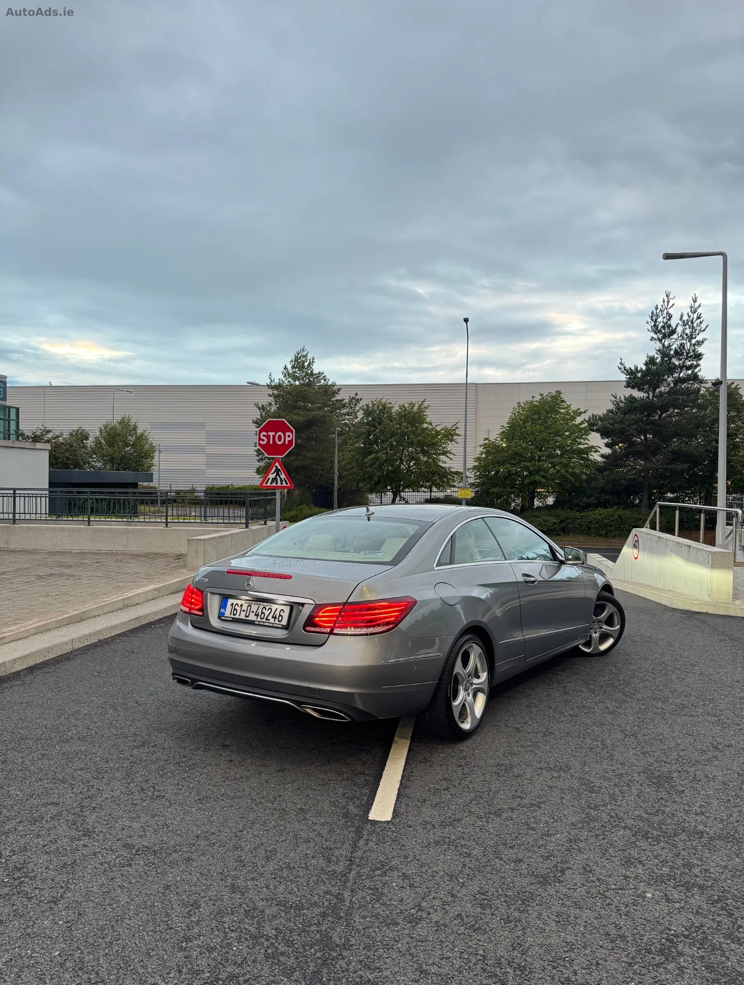 2016 Mercedes-Benz E-Class – photo 3