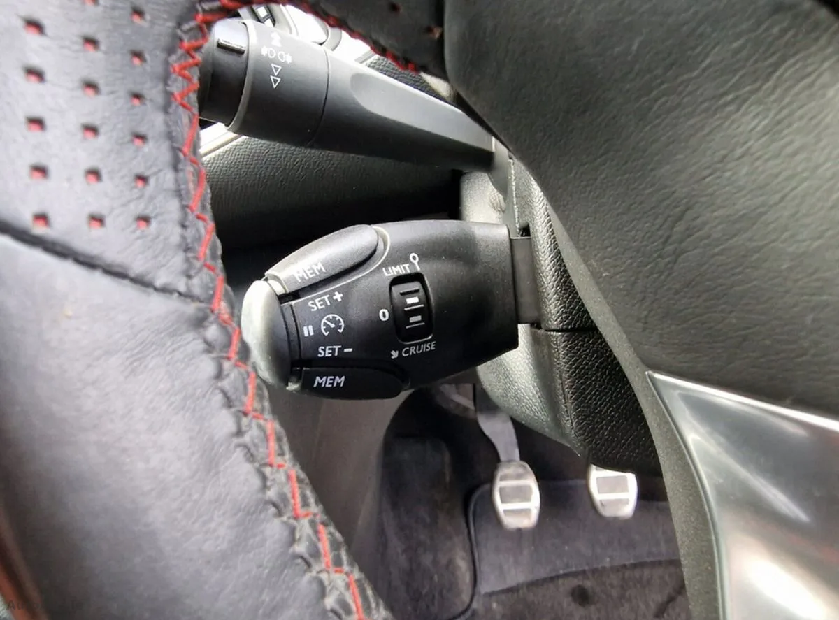 2017 Peugeot 308 – photo 19