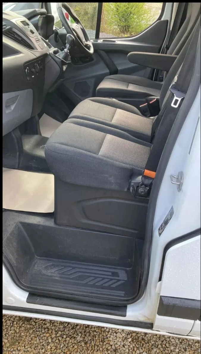 2017 Ford Transit – photo 12