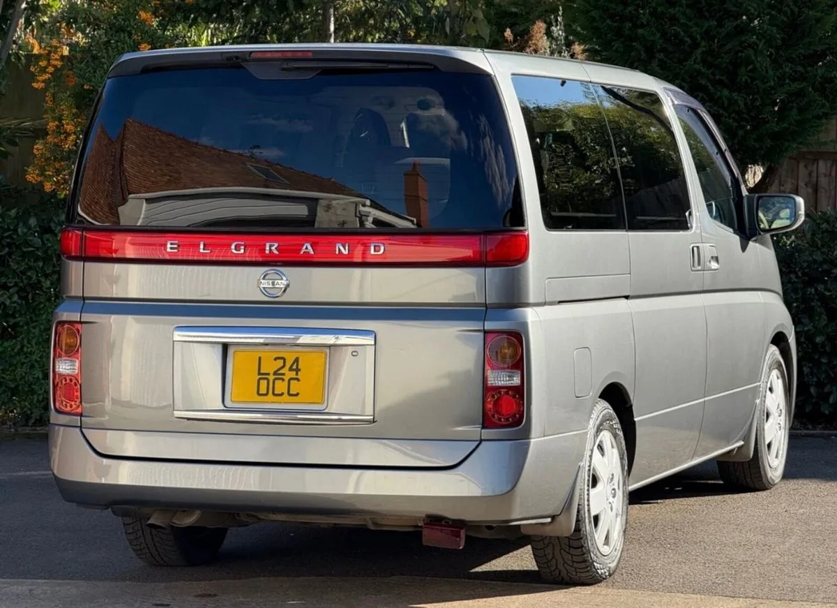 2007 Nissan Elgrand – photo 4