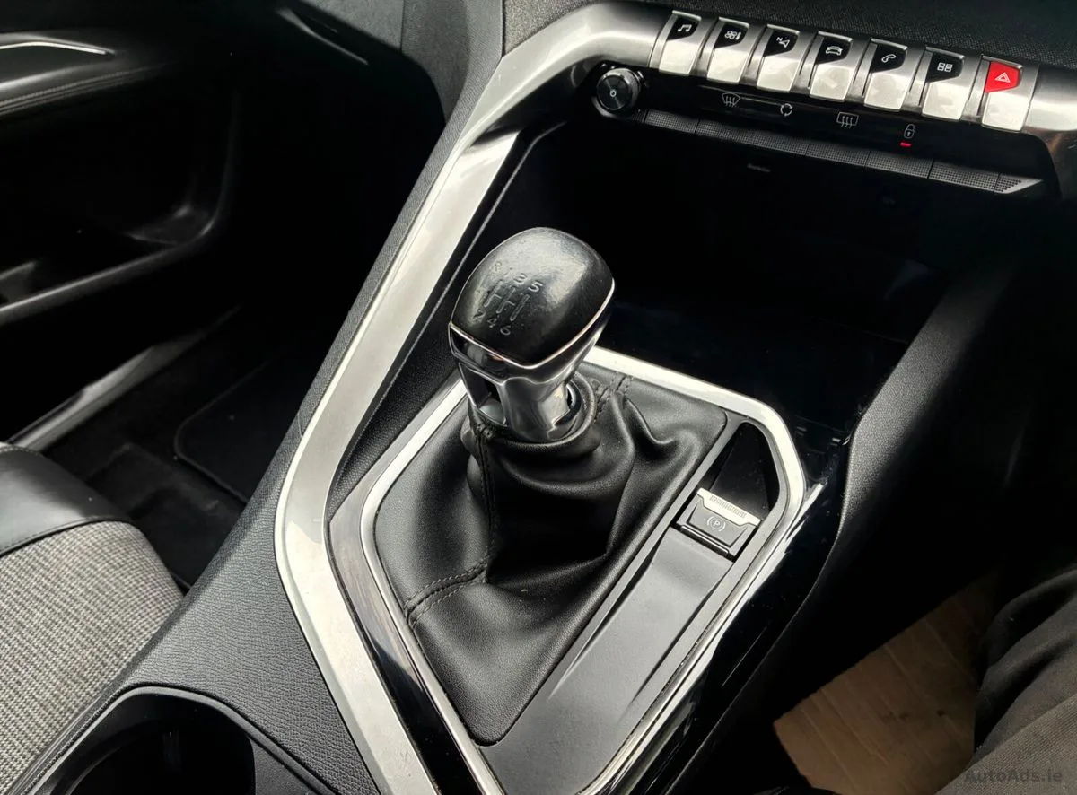2018 Peugeot 3008 – photo 12