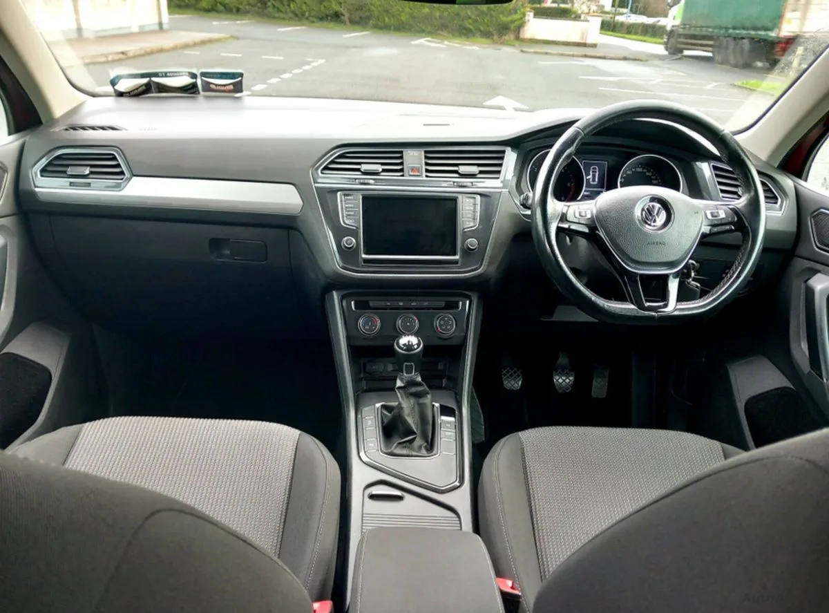 2017 Volkswagen Tiguan – photo 6