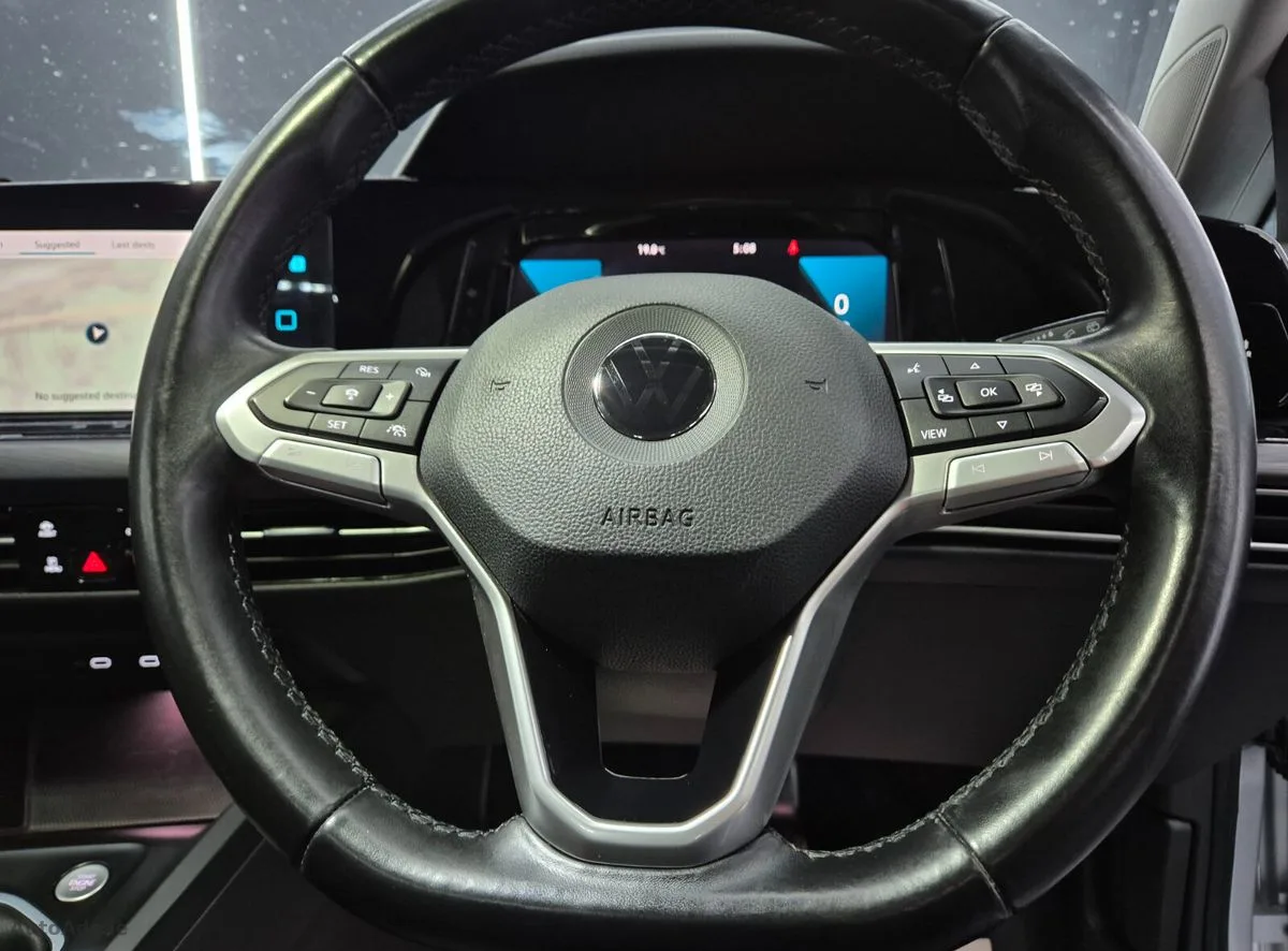 2021 Volkswagen Golf – photo 15
